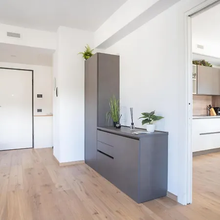 Emilia - Niki Apartment