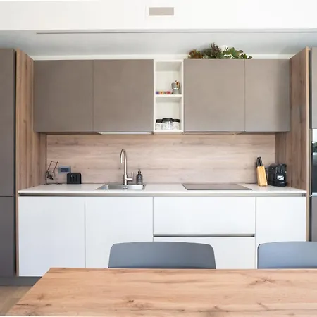 Apartment Emilia - Niki Cremeno